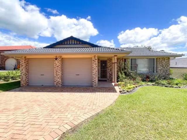 35 Lady Belmore Drive, BOAMBEE EAST House for rent Listed by.