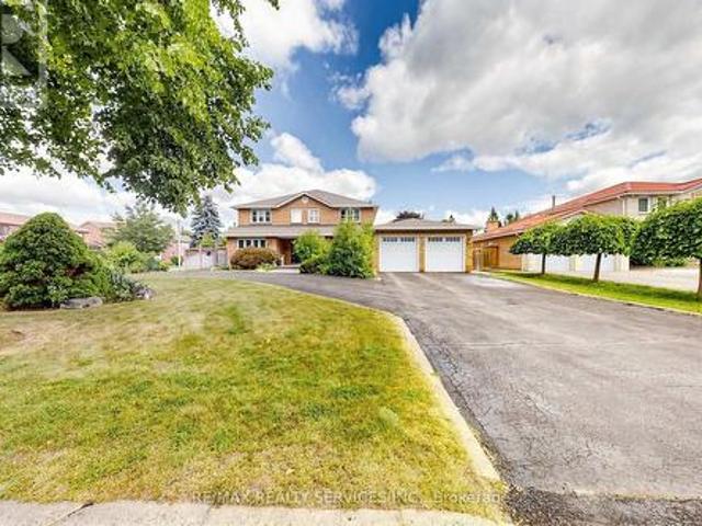 35 Linden Crescent, Brampton, ON, L6S 4G1 house for sale | Listing ID W13823 | Royal LePage