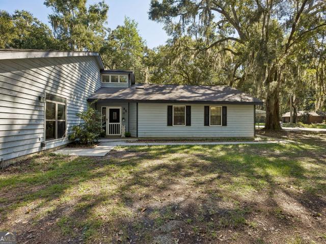 35 Live Oak Lane