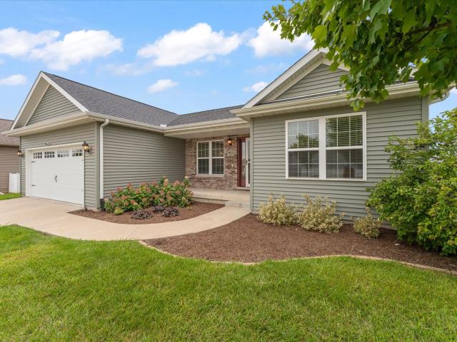 35 Lodge Trail