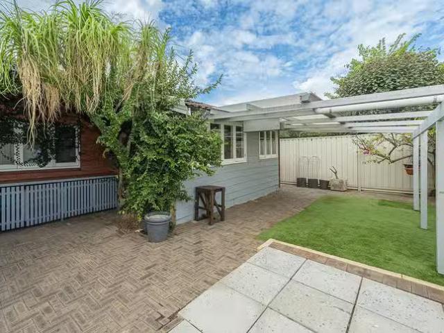 35 Lynton Street, Mount Hawthorn, WA 6016