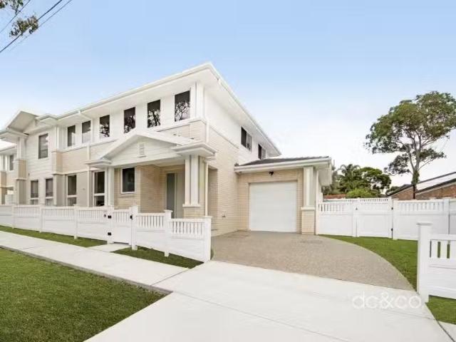 35 Merville Street, Concord West Townhouse for rent Listed by.