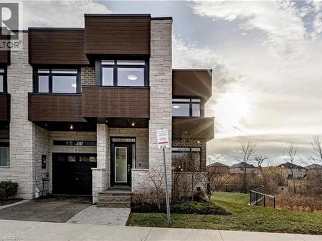 35 Midhurst Heights Unit# 1, Hamilton, ON, L8J 0K9 townhouse for sale | Listing ID 40855 | Royal LePage