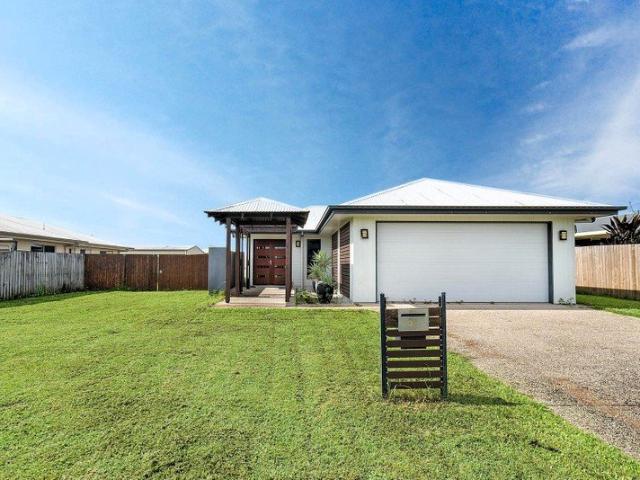 35 Millenium Drive, Sarina QLD 4737
