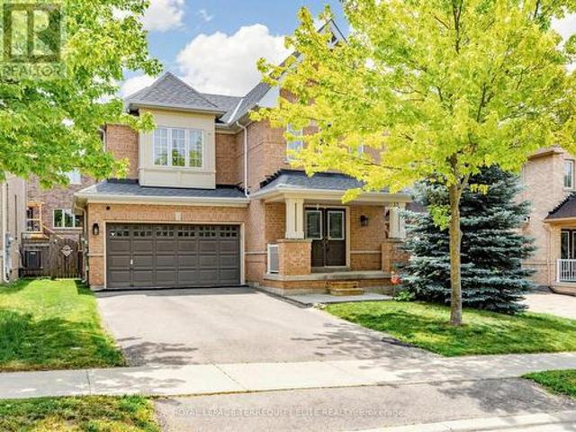 35 Mynden Way, Newmarket, ON, L3X 3A7 house for sale | Listing ID N13807 | Royal LePage