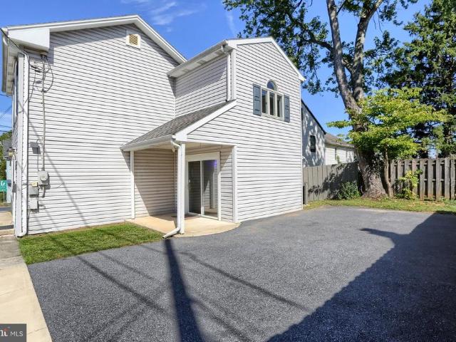 35 N Rosanna Street
