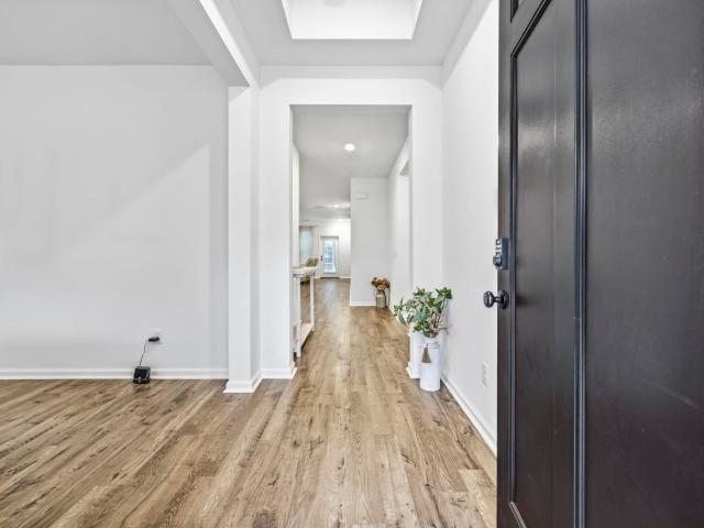 35 Northbrook Dr