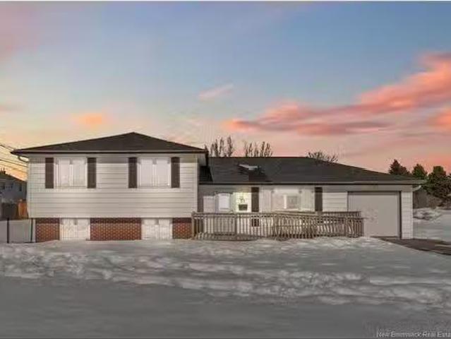 35 Nowlan St, Riverview, NB, E1P 1G2 house for sale Listing.