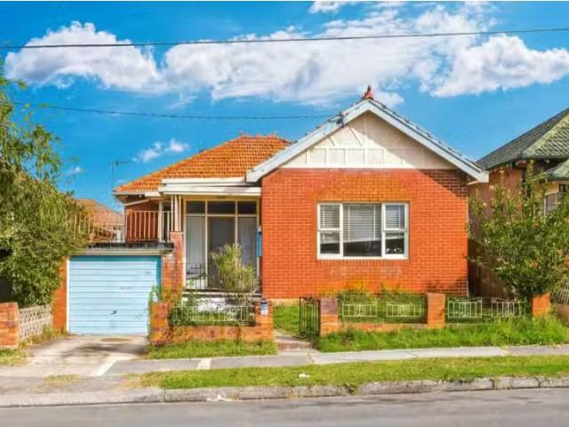 35 Ocean Street, Kogarah House for rent Listed by Carlo Alloa.