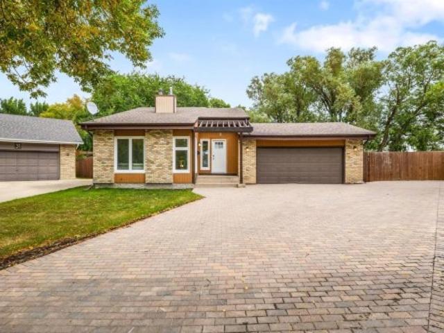 35 Peacock Place, Winnipeg, MB, R3T 5A4 house for sale | Listing ID 202622 | Royal LePage