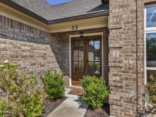 35 Pearson Cove