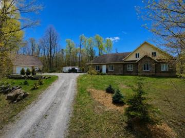 35 Rue Des Érables, Saint Sixte, QC, J0X 3B0 house for sale | Listing ID 19261 | Royal LePage