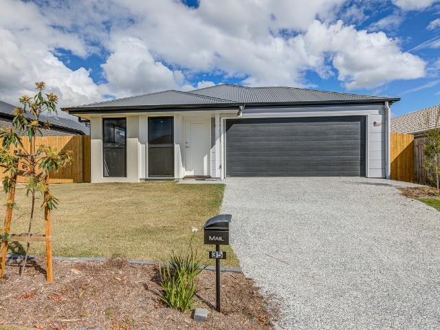 35 Soho Way, Logan Reserve