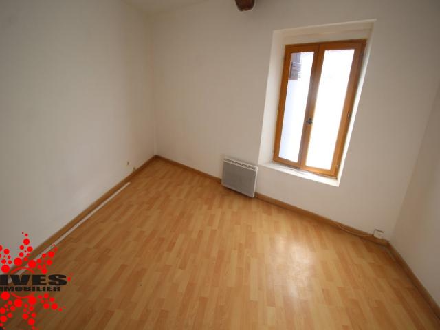 35m², 3 pièces en location à Capestang 445 € par mois