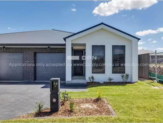 35a Caputar Way, LOCHINVAR House for rent Listed by Marg Mago.