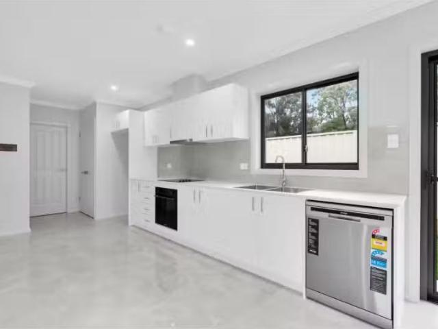 35A De Havilland Crescent, Raby House for rent Listed by Leas.