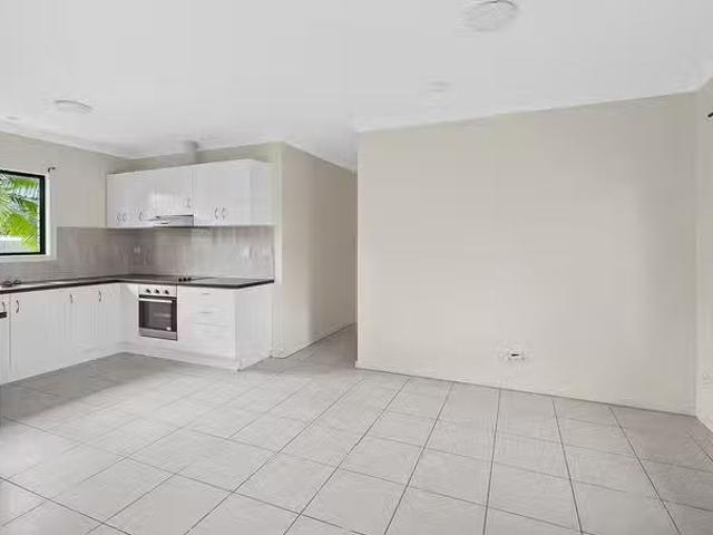 35A Haig Road, Loganlea, QLD 4131
