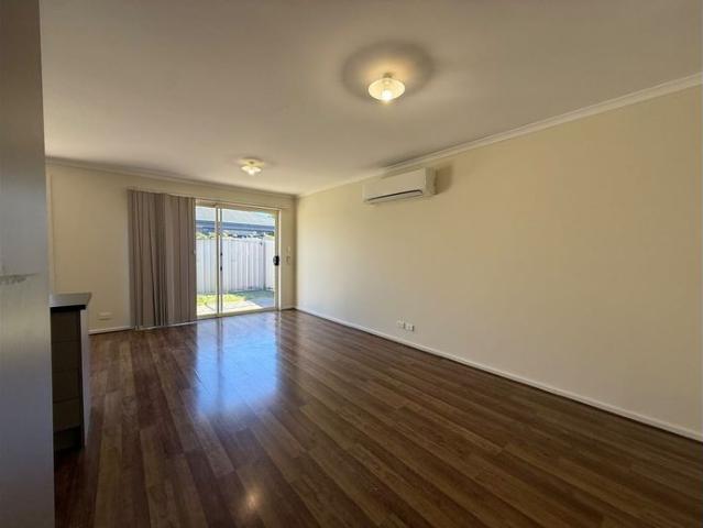 35A RAILWAY CRESCENT, EVANSTON
