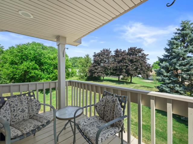 3604 W Rawson W Ave