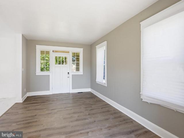 3605 Frankford