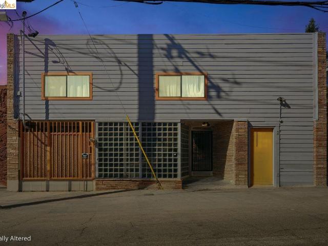 3607 Maple Ave