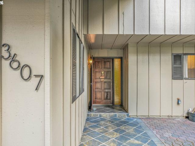 3607 NE 83RD AVE