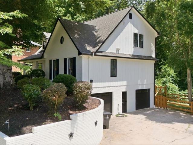 3608 Foxglove Drive