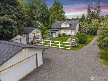 3608 Gay Road E, Tacoma, US, WA