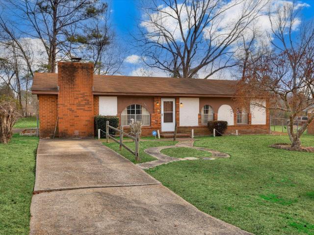 3608 Sturnidae Drive