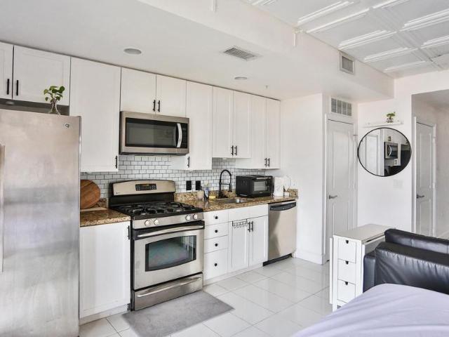 3600 S Glebe Road # 406W