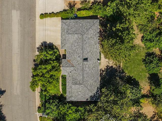 3600 Scenic Drive