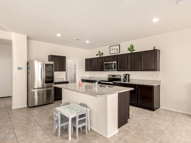 36015 W prado Street