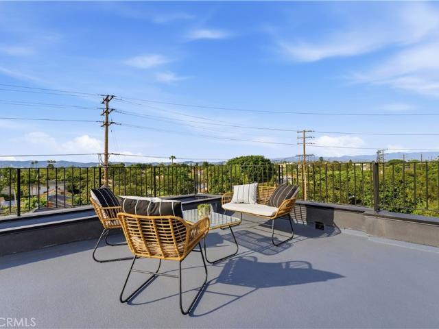 3601 McLaughlin Ave, Los Angeles, CA 90066 | MLS #LG26053