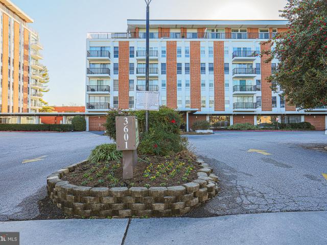 3601 Clarks Ln, Unit 424, Baltimore, MD 21215 | MLS #MDBA2211