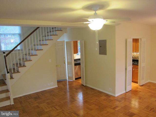 3601 Greenway Place Unit# 530 36, Alexandria, US, VA
