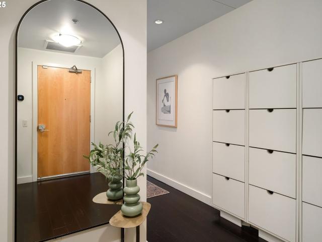 3601 S River Pkwy, Unit 800, Portland, OR 97239 | MLS #702365