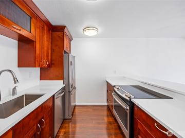 3601 24th Avenue W # 207