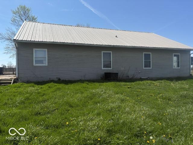 3602 E 1100 Road S