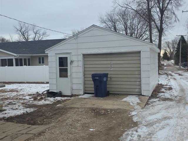 360 Albright Avenue