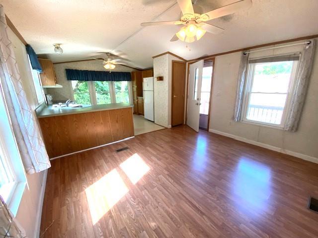 360 Delaware Drive 16