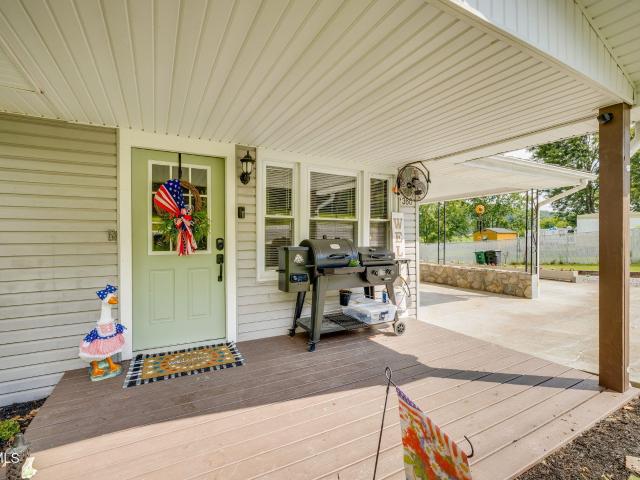 360 Ealey Road