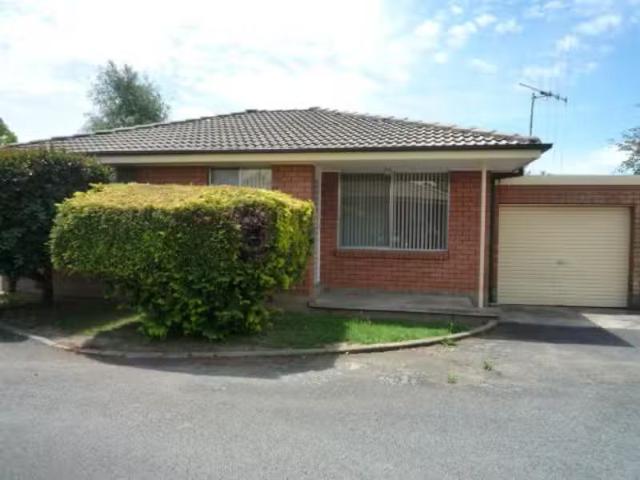 3/60 Frost Street, ORANGE Apartment for rent Listed by Proper.