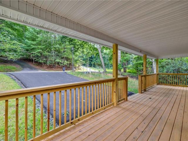 360 Laurel Lane