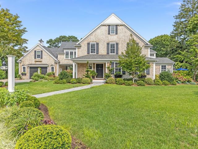 360 Main Street, Osterville, US, MA