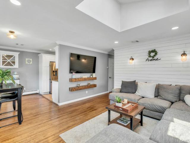 360 McConnell Avenue