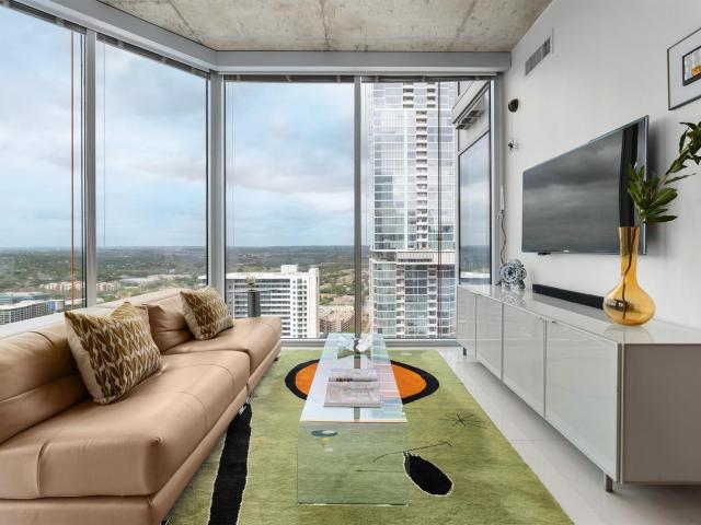 360 Nueces St # 3602