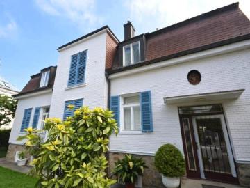 360 tour / ein / mehrfamilien villa mit sonnigem garten in sievering / generations villa with sunny garden in'sievering'