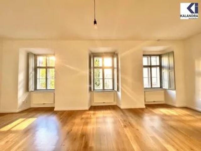 360 TOUR / LUXUSWOHNUNG IN BAROCKMEIERHAUS