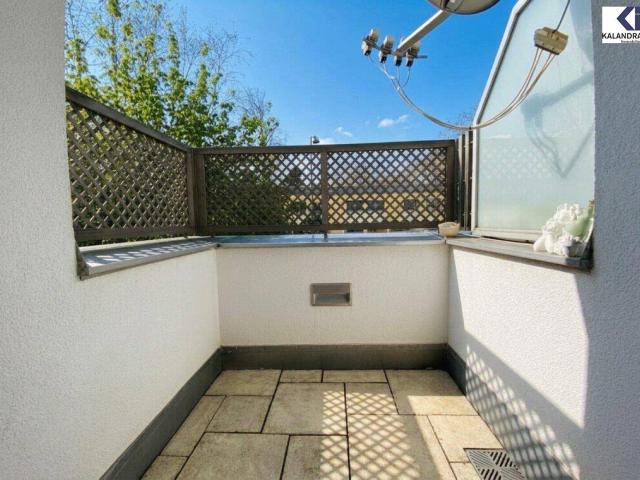 360° TOUR / NEUBAUWOHNUNG mit SÜDBALKON in GLANZING