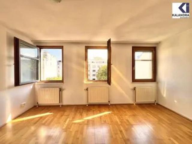 360° TOUR / NEUBAU GARCONNIERE in der GUMPENDORFERSTRAßE